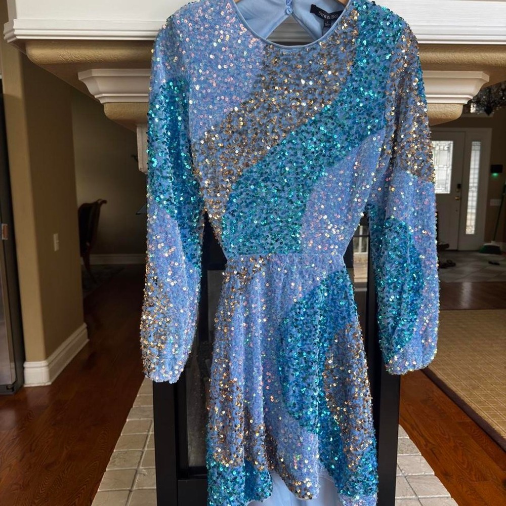Strut & Bolt Blue sparkly sequin cut out going out mini party dress size L NWT